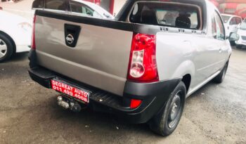 
									NISSAN NP200 full								